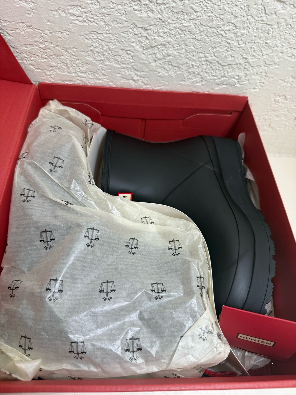 Hunter Black Womens Play Short Waterproof Boots with Red Trim Logo - Picture 5 of 8